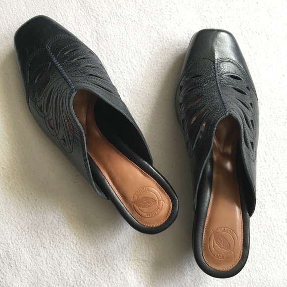 Nurture Shoes - Nurture Cut Out Black Leather Slip On Mule Clog